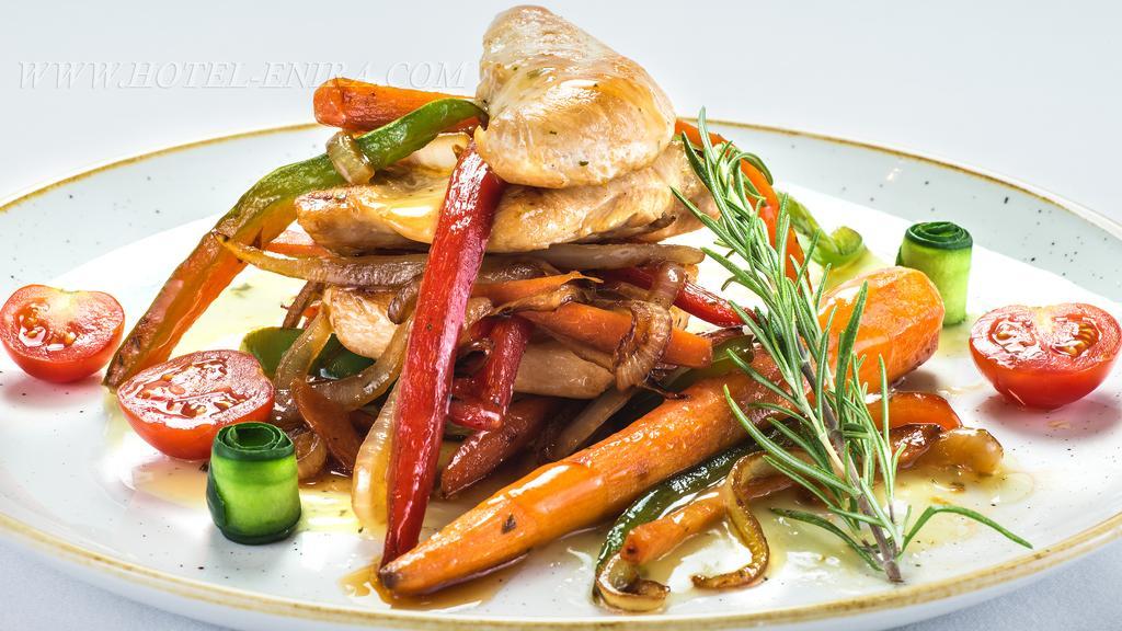 Enira Spa Hotel เวลินกราด ภายนอก รูปภาพ